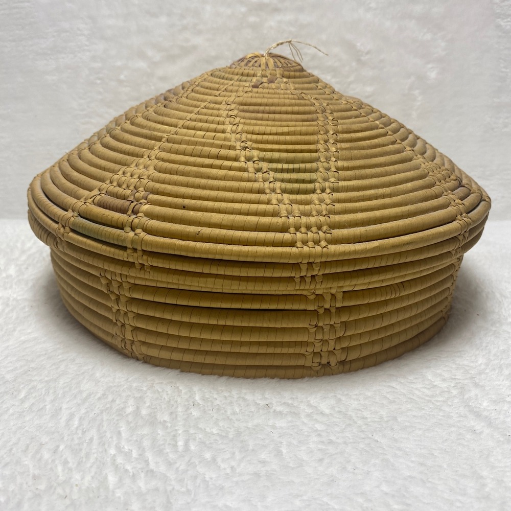 Vintage Woven Coiled Straw Beehive Shape Basket Bowl Lid Boho‎ Decor Handmade